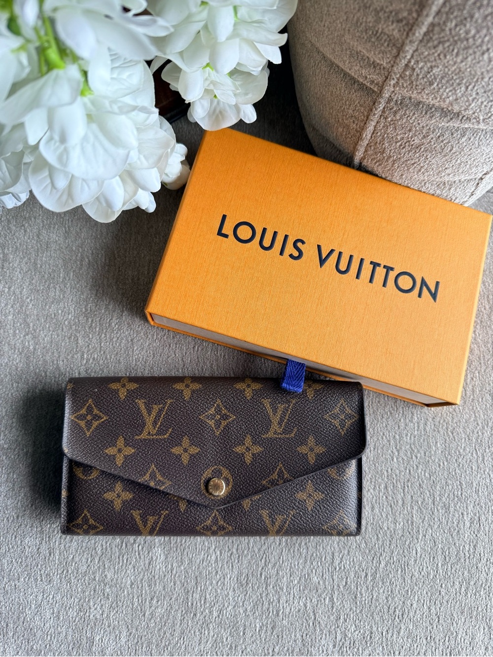 Louis Vuitton Monogram Canvas Sarah Wallet in Brown Authentic